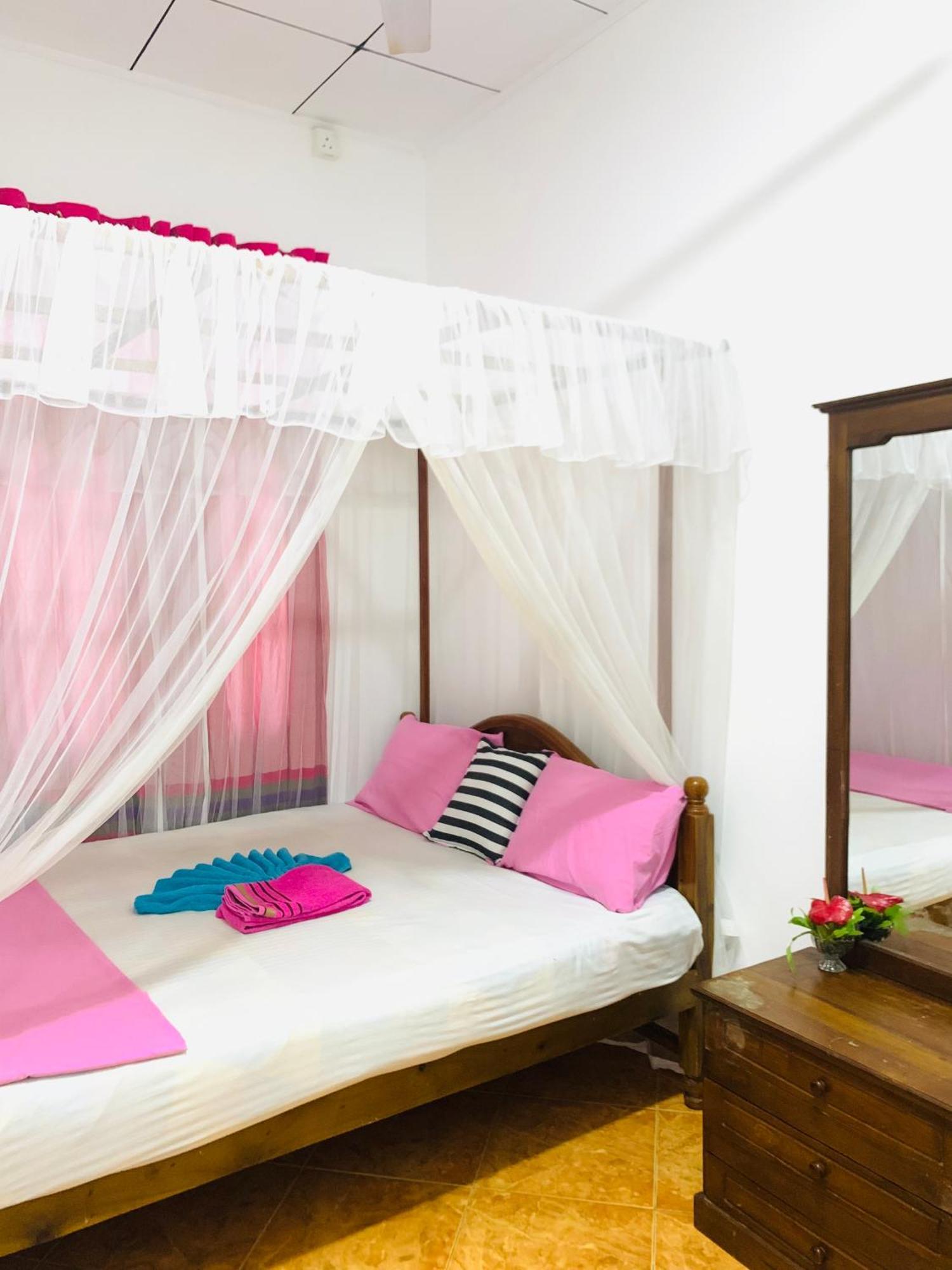 Moon Glow Guest Mirissa Ngoại thất bức ảnh