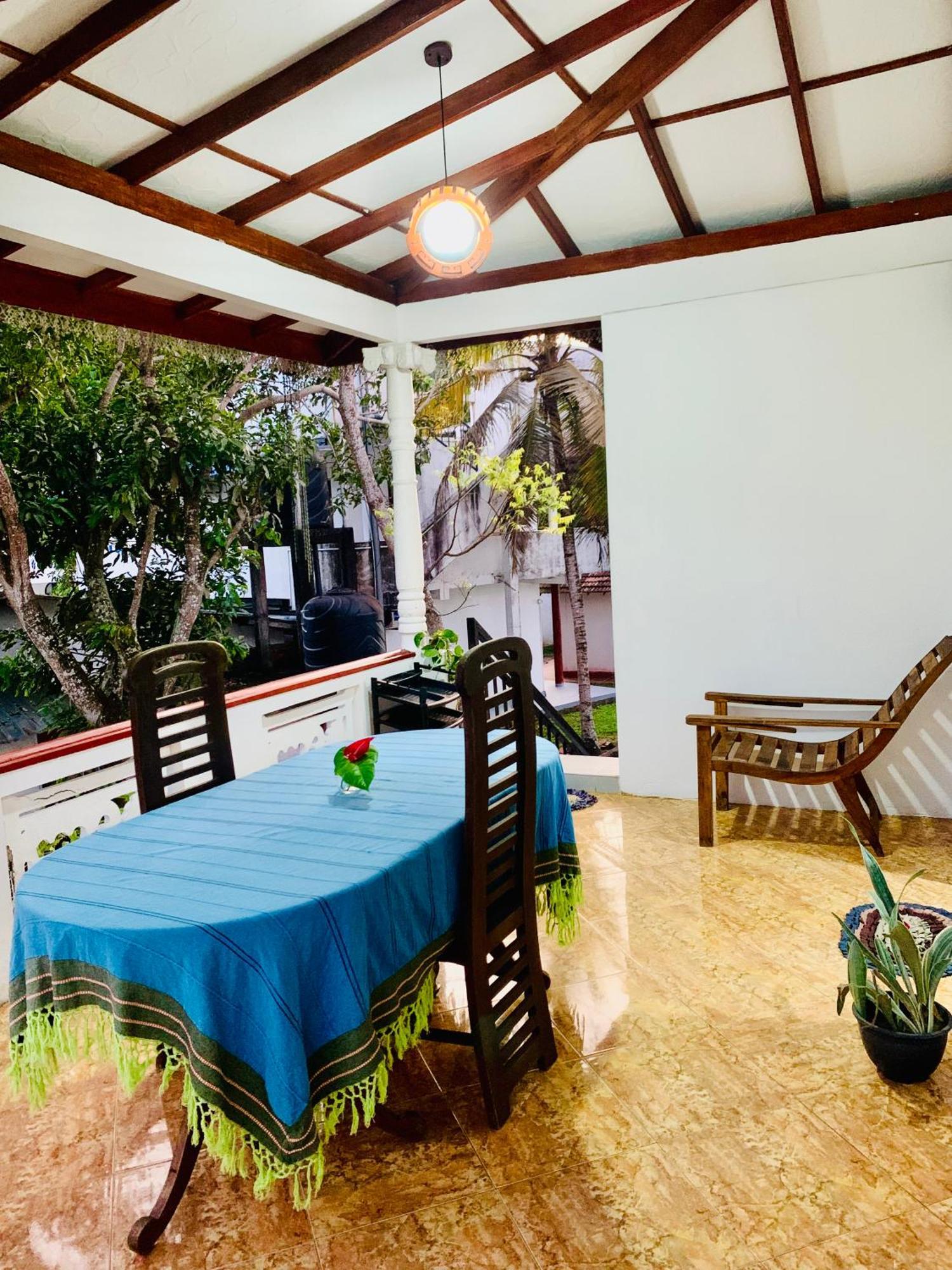 Moon Glow Guest Mirissa Ngoại thất bức ảnh